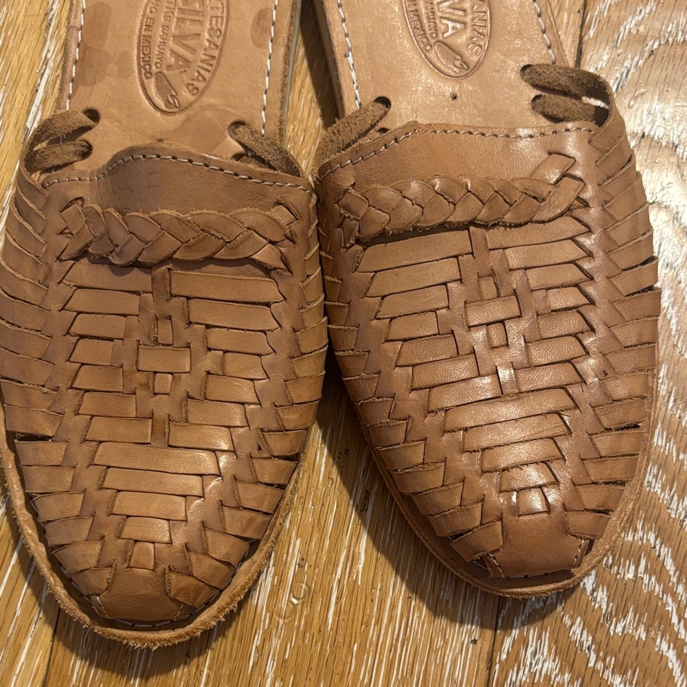 Women's slip on huaraches - Picture 3 of 4